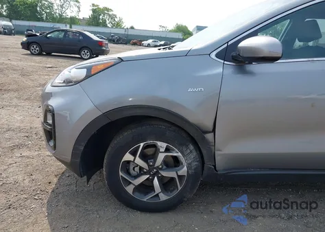 2022 Kia Sportage Lx z USA, uszkodzony, nr VIN KNDPMCAC4N7001244